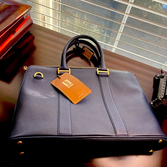 Hartmann Handbags - NWOT Hartmann since1877creates luxurious leather travel bags.Navy Slim Briefcase